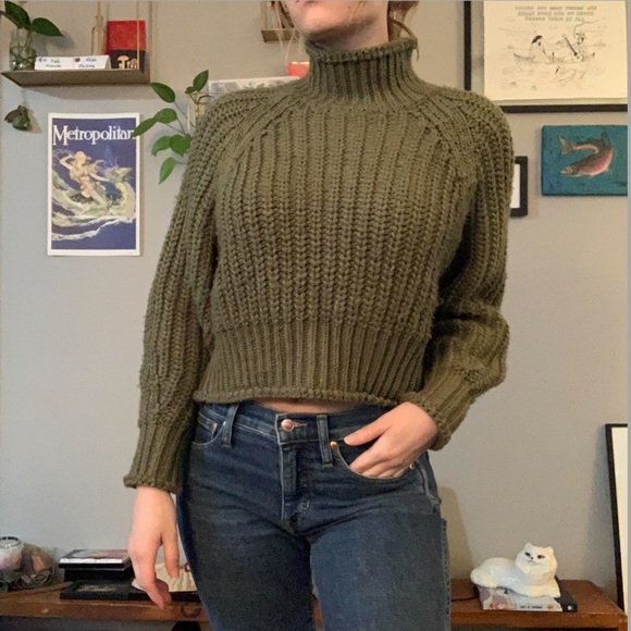 H&M | Sweaters | Chunky Knit Green Crop Sweater | Poshmark